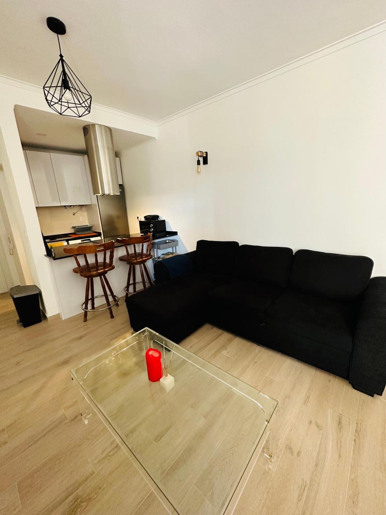 One Bedroom Costa Da Caparica! 5min-walk To The Beach, Perfect For Surfers And Lovers Apartment
